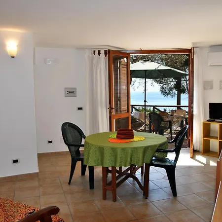 Casa Ellys Between Sea And Nature * Sperlonga