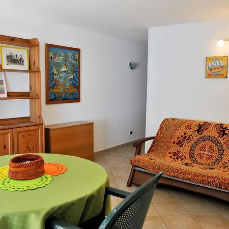 Holiday home Casa Ellys Between Sea And Nature *